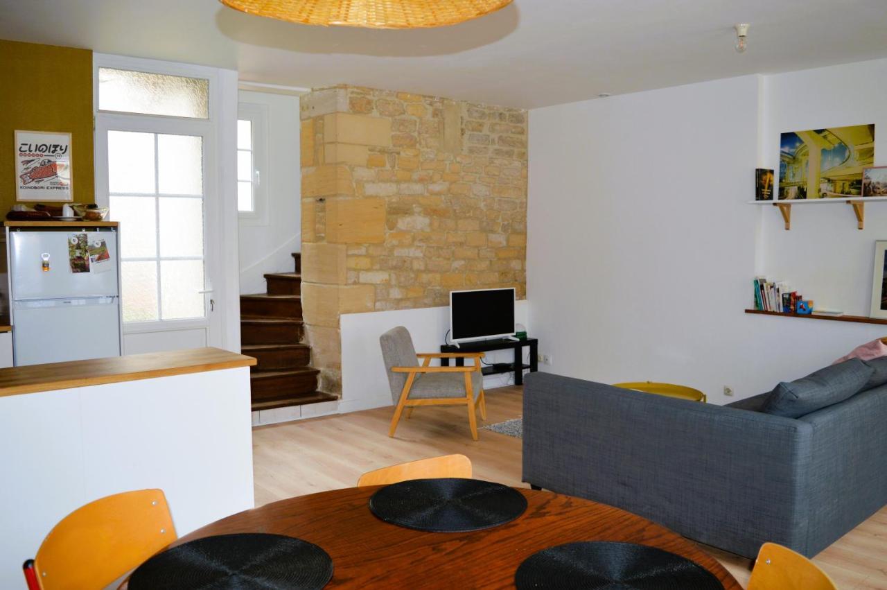 Graye-sur-Mer La Courette, Maison Avec Cour Proche Plage מראה חיצוני תמונה